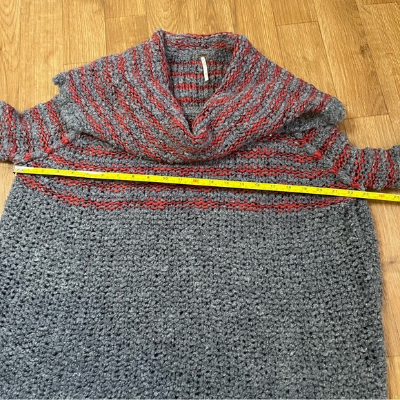 Free People Wool, Linen, Mohair Blend Gray and Red Cowl Neck Chunky Sweater - Picture 7 of 10